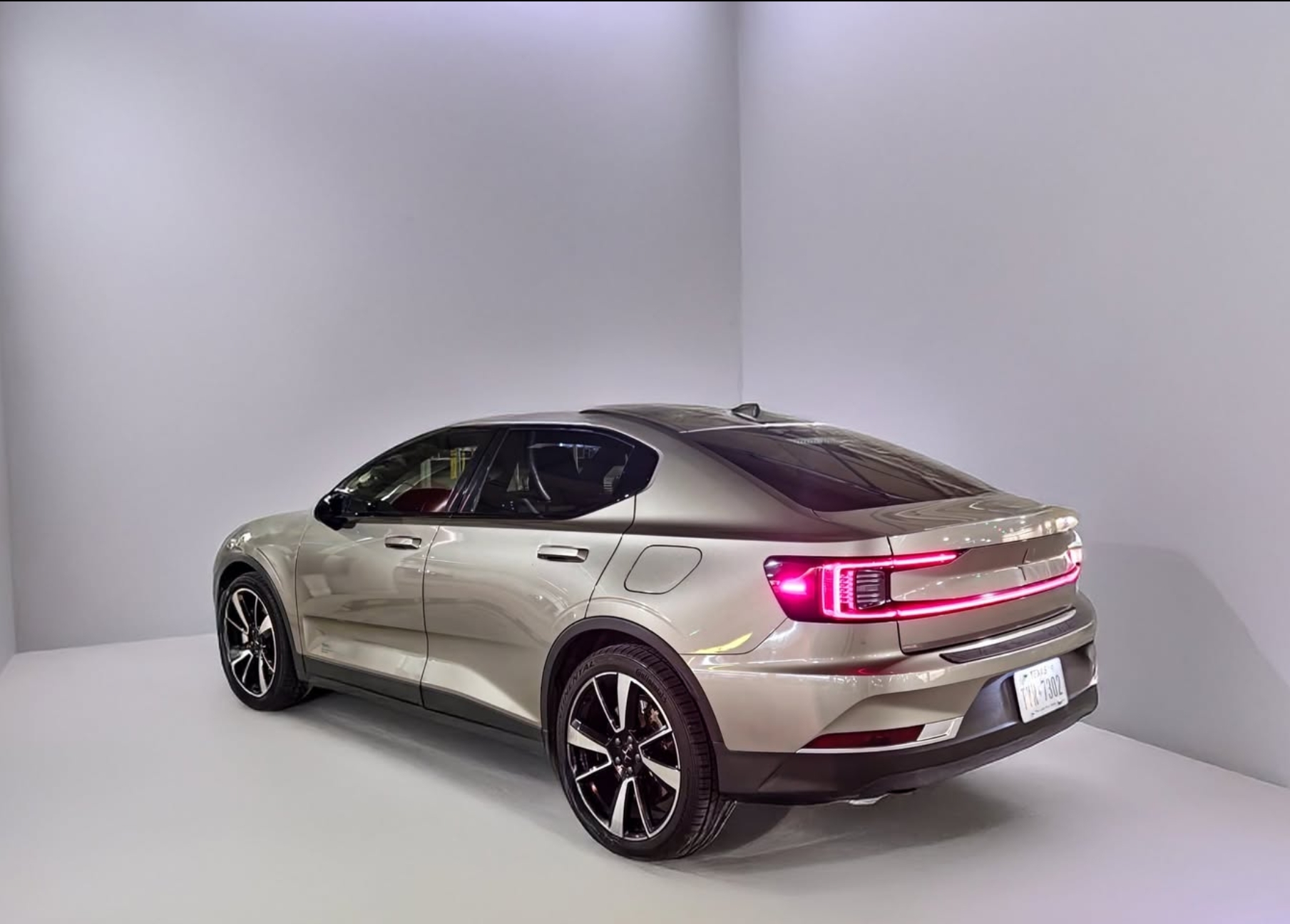 2022 Polestar 2 LPSED3KA9NL055899