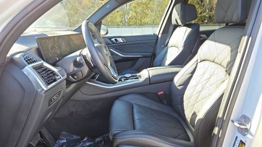 2025 BMW X5 5UX43EU00S9X01358