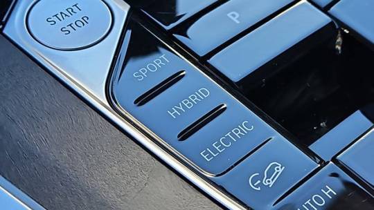 2025 BMW X5 5UX43EU00S9X01358