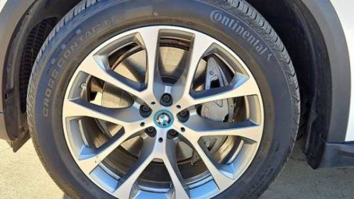 2025 BMW X5 5UX43EU00S9X01358