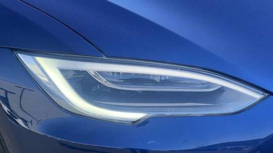 2018 Tesla Model S 5YJSA1E29JF253357