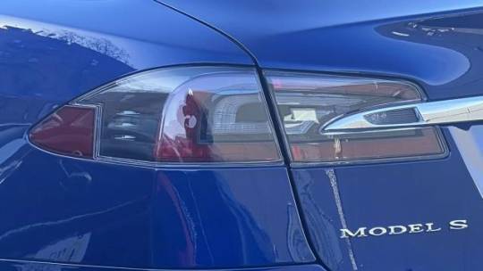2018 Tesla Model S 5YJSA1E29JF253357