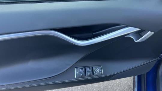 2018 Tesla Model S 5YJSA1E29JF253357