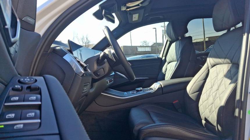 2025 BMW X5 5UX43EU00S9X00906