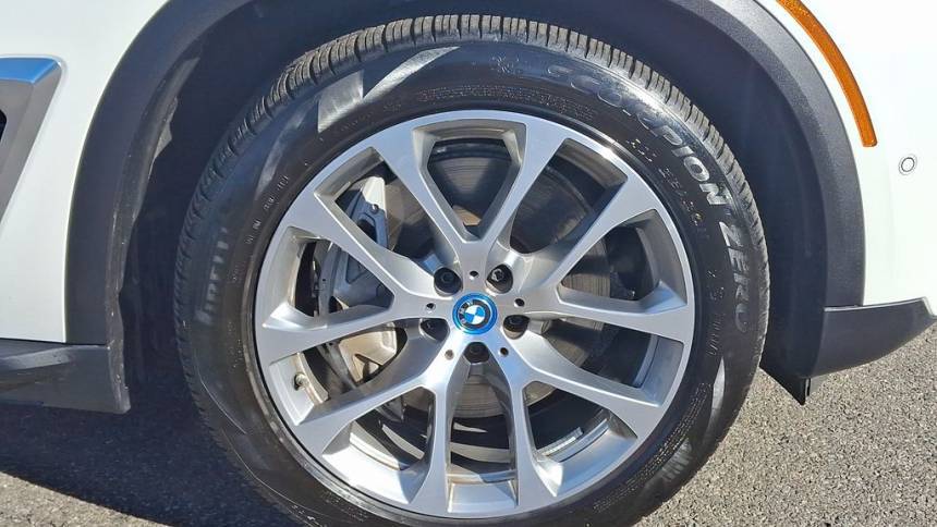 2025 BMW X5 5UX43EU00S9X00906