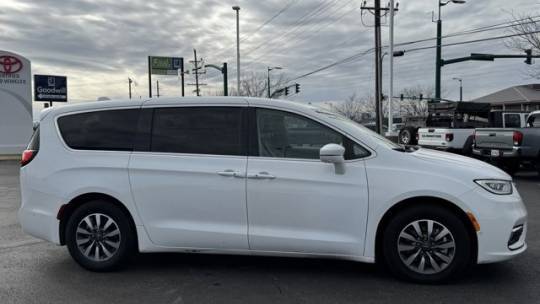 2022 Chrysler Pacifica 2C4RC1L78NR122700