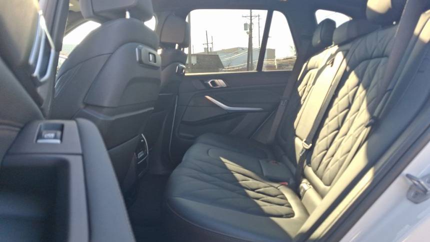2025 BMW X5 5UX43EU01S9W99491