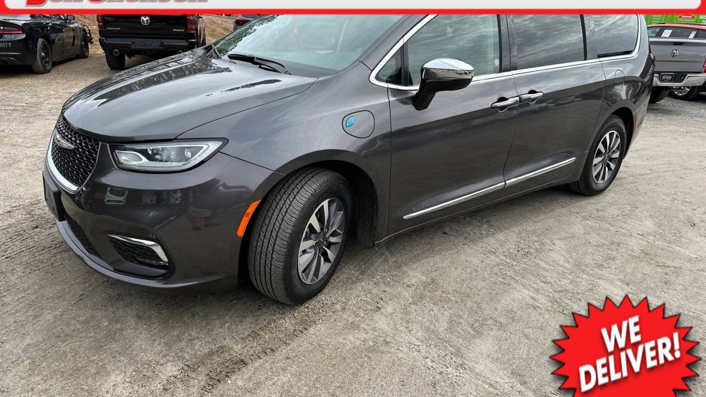 2023 Chrysler Pacifica 2C4RC1S78PR588714