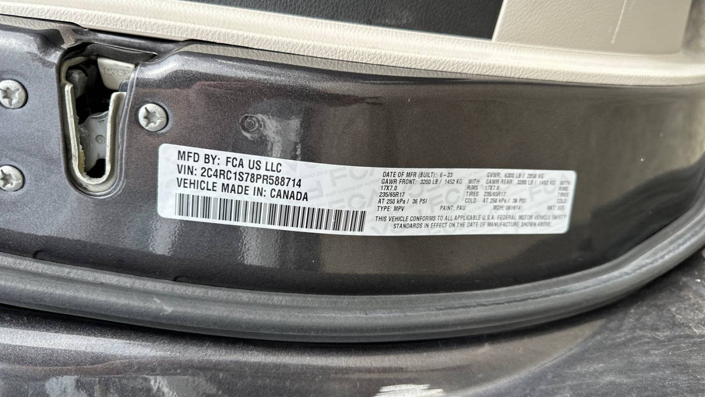 2023 Chrysler Pacifica 2C4RC1S78PR588714