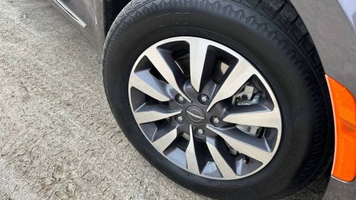2023 Chrysler Pacifica 2C4RC1S78PR588714