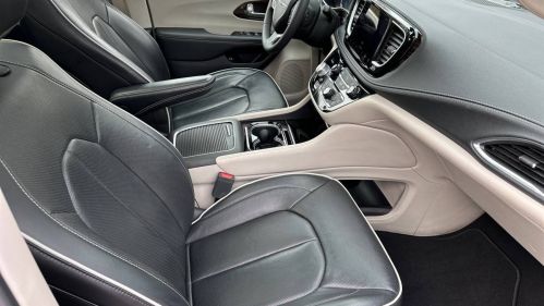 2023 Chrysler Pacifica 2C4RC1S78PR588714