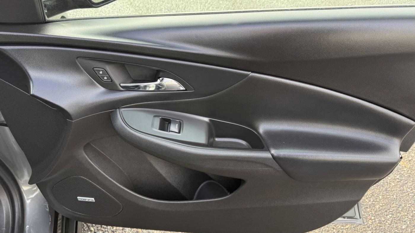 2017 Chevrolet VOLT 1G1RD6S56HU180167