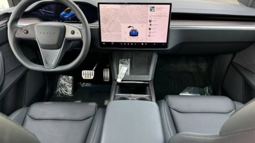 2023 Tesla Model X 7SAXCDE57PF370717
