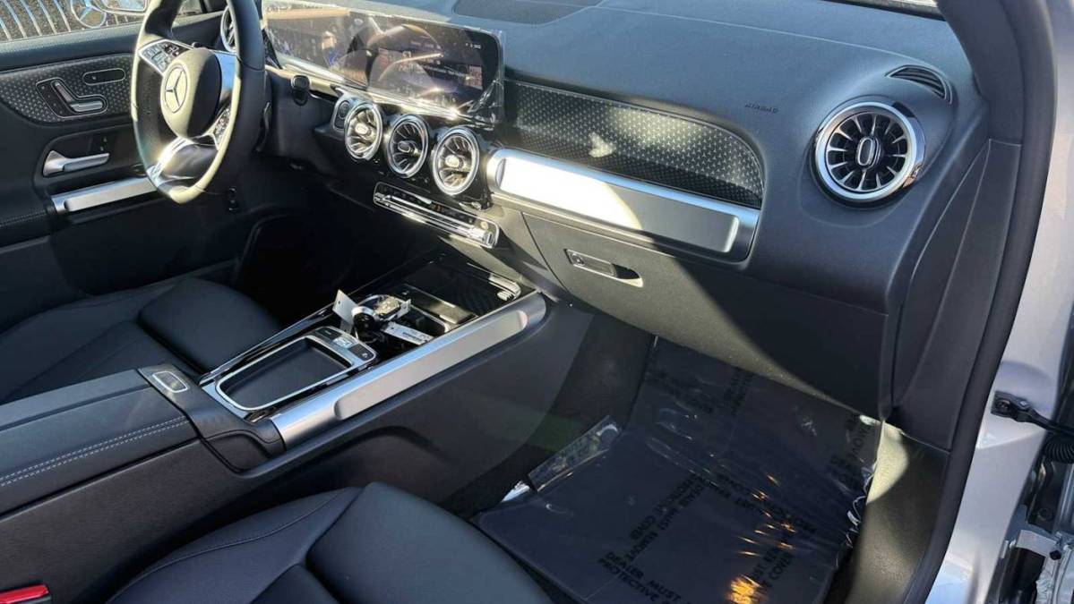 2023 Volkswagen ID.4 1V2FMPE83PC013807