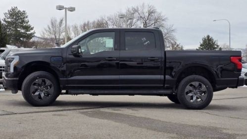 2022 Volkswagen ID.4 WVGKMPE29NP074429