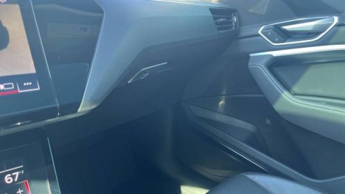 2024 Toyota Prius Prime JTDACACU7R3023674