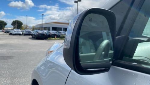 2023 Chrysler Pacifica 2C4RC1L71PR579710