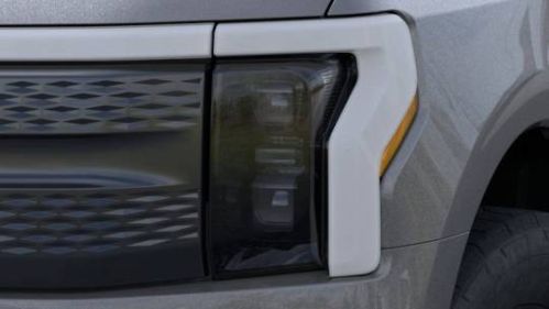 2025 Ford F-150 Lightning 1FTVW3LK6SWG00282