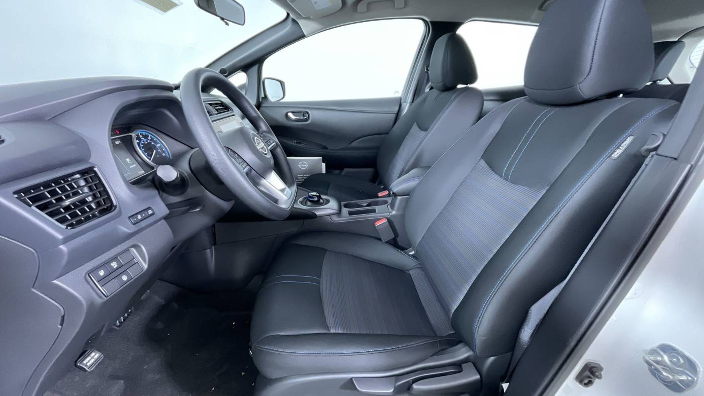 2025 Nissan LEAF 1N4AZ1BVXSC565940