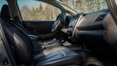 2017 Tesla Model S 5YJSA1E27HF230881