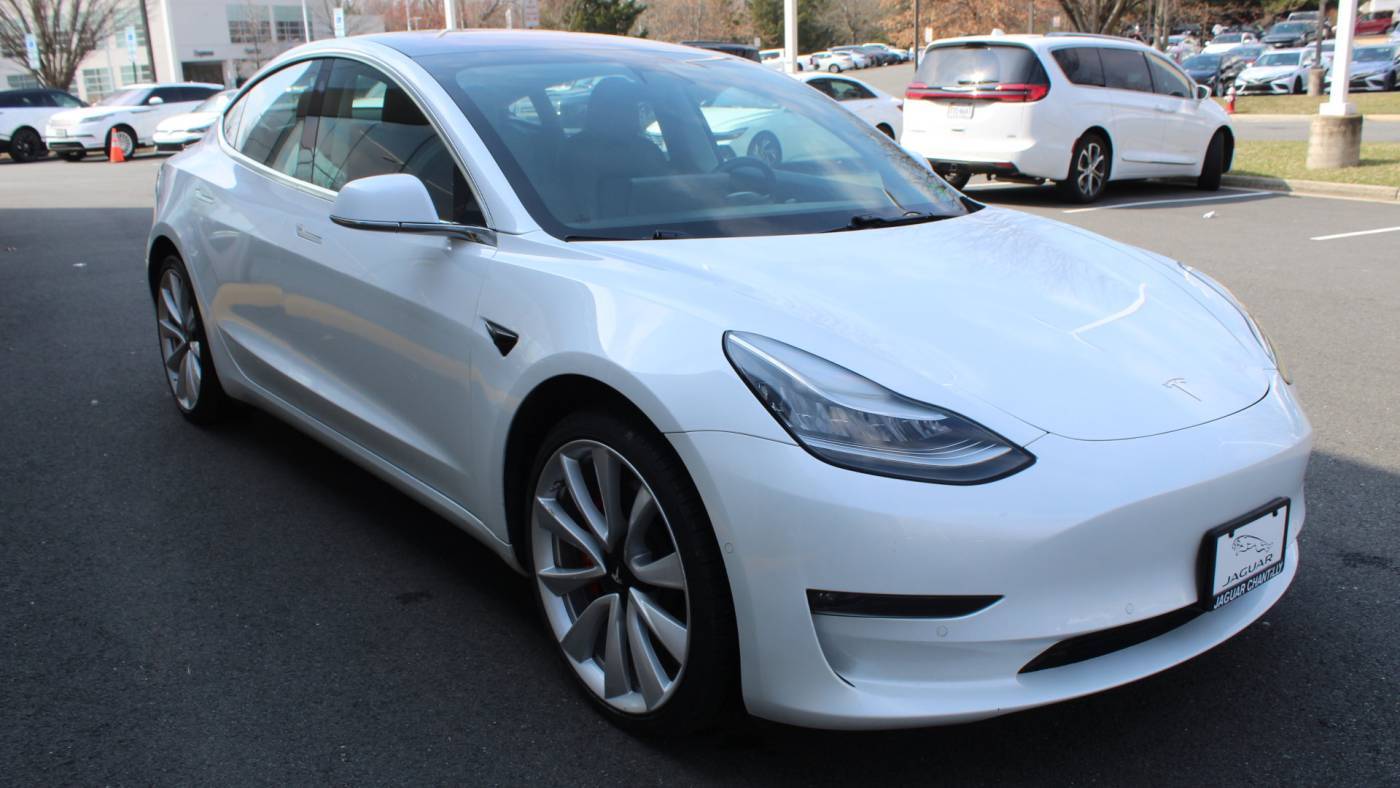 2018 Tesla Model 3 5YJ3E1EB3JF148449