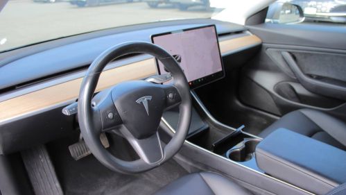 2018 Tesla Model 3 5YJ3E1EB2JF104068