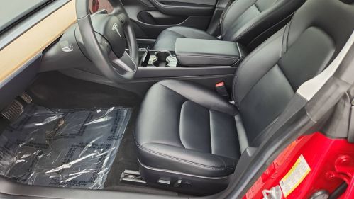 2020 Tesla Model Y 5YJYGDEF6LF012596