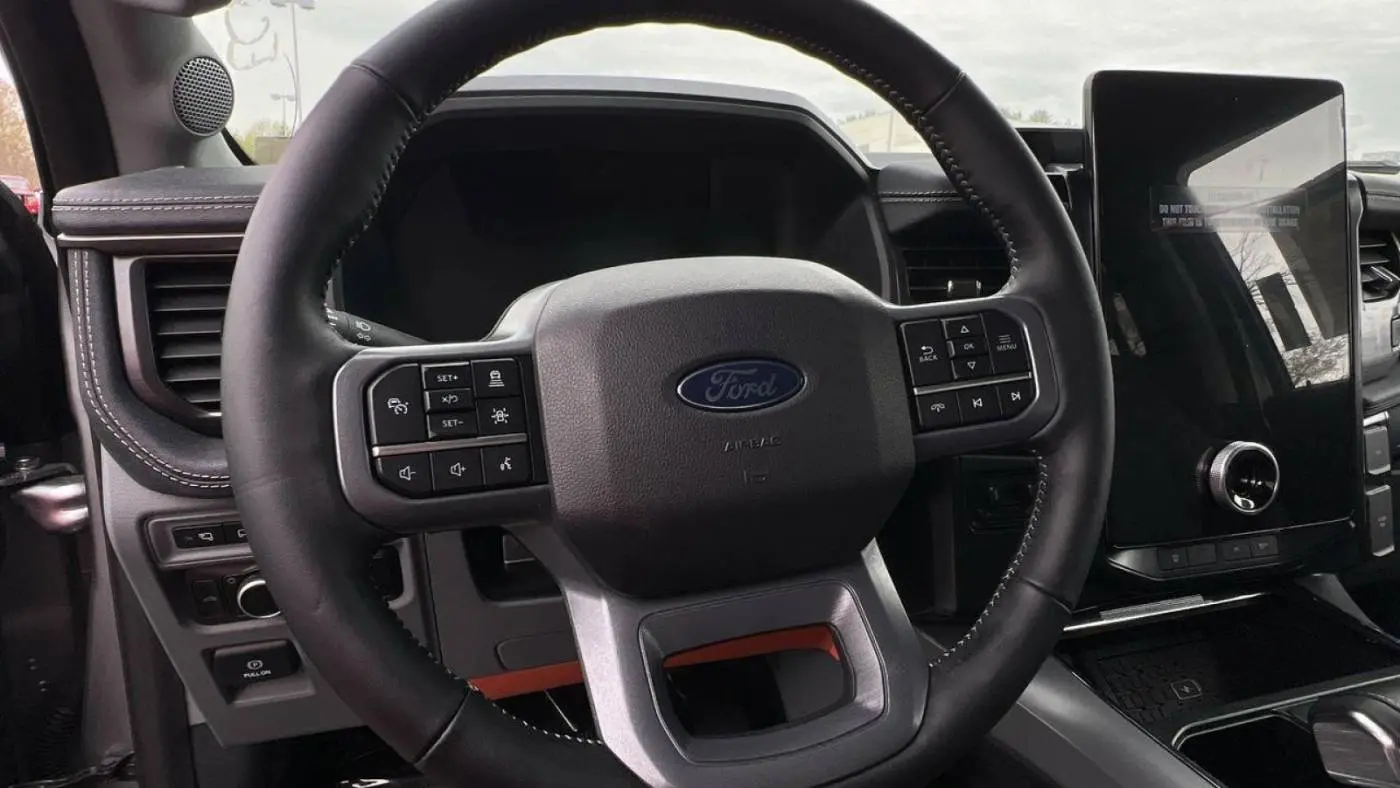2024 Ford F-150 Lightning 1FT6W3L76RWG31560