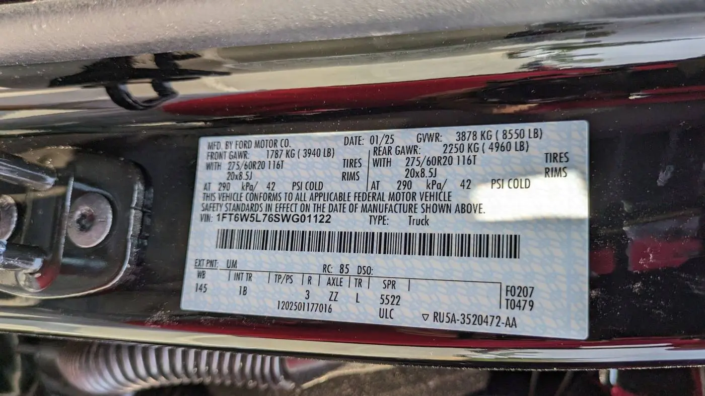 2025 Ford F-150 Lightning 1FT6W5L76SWG01122