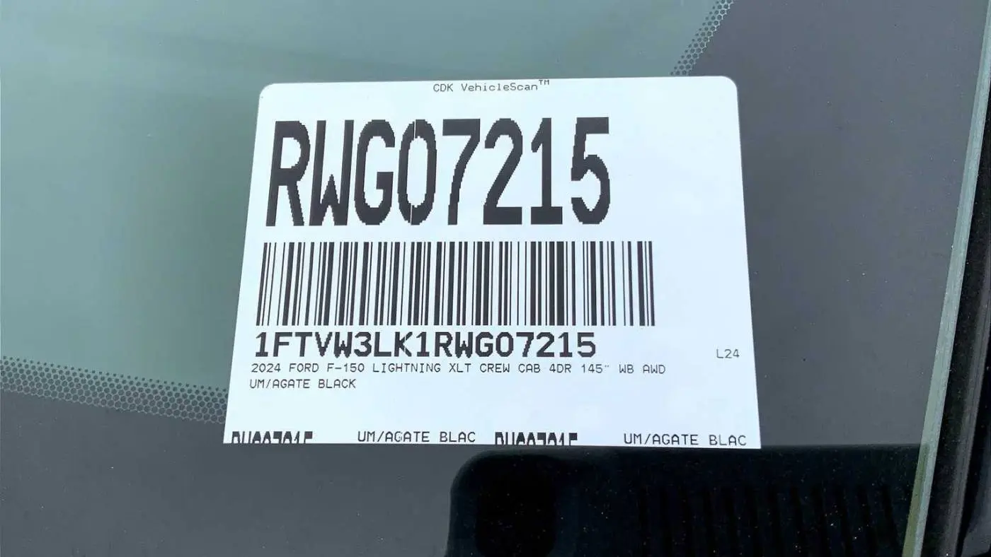 2024 Ford F-150 Lightning 1FTVW3LK1RWG07215