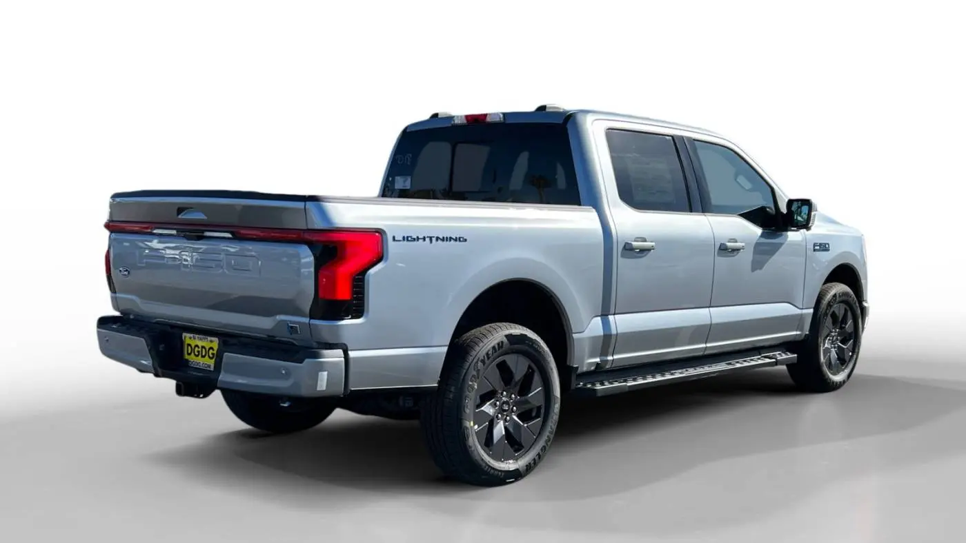 2024 Ford F-150 Lightning 1FT6W5L79RWG24968