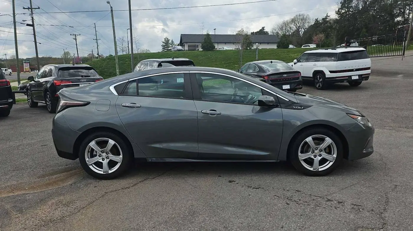 2017 Chevrolet VOLT 1G1RC6S56HU192547