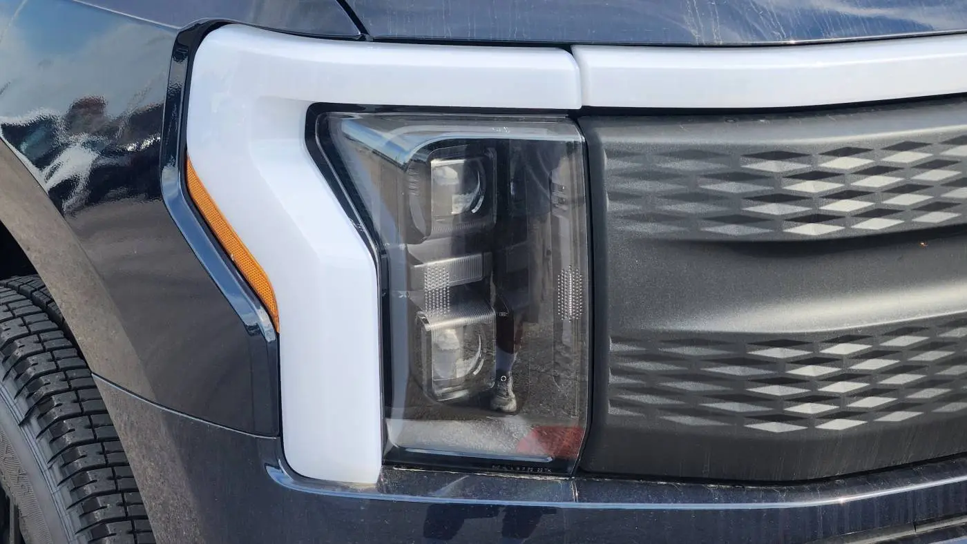 2025 Ford F-150 Lightning 1FTVW3LK0SWG01878