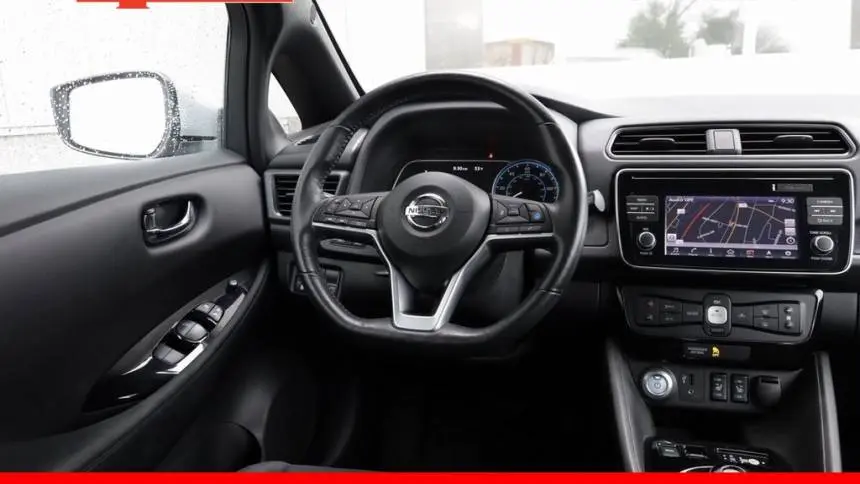 2018 Nissan LEAF 1N4AZ1CP5JC308828