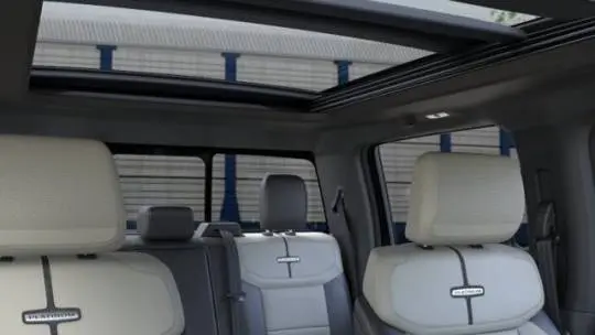 2023 Ford F-150 Lightning 1FT6W1EV4PWG28248