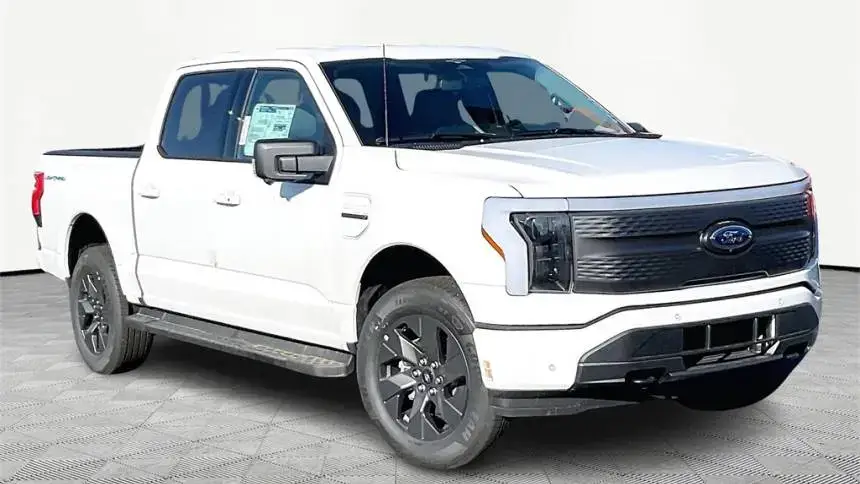 2023 Ford F-150 Lightning 1FT6W1EV5PWG39761