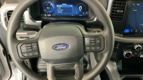 2024 Ford F-150 Lightning 1FT6W1B72RWG33425