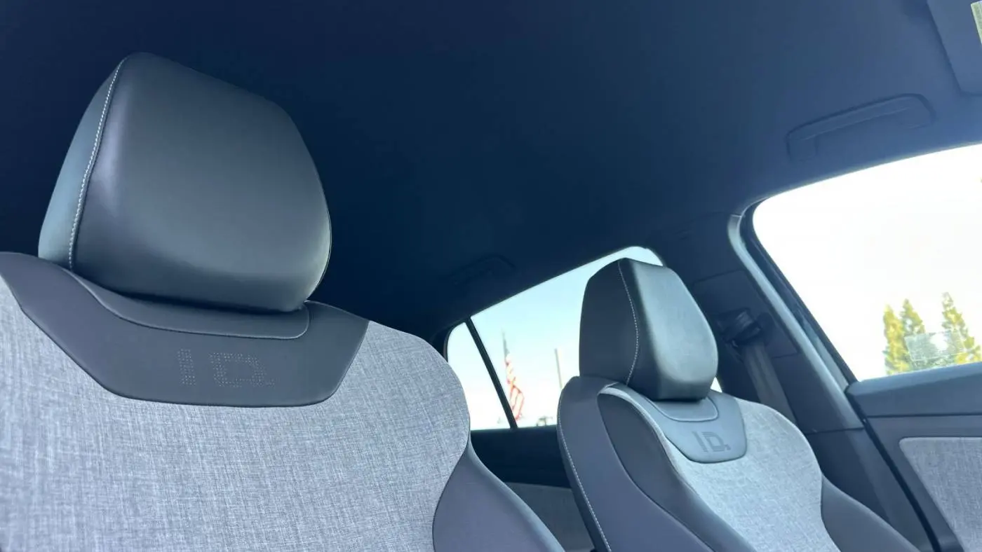 2025 Volkswagen ID.4 1V2DSPE89SC002574