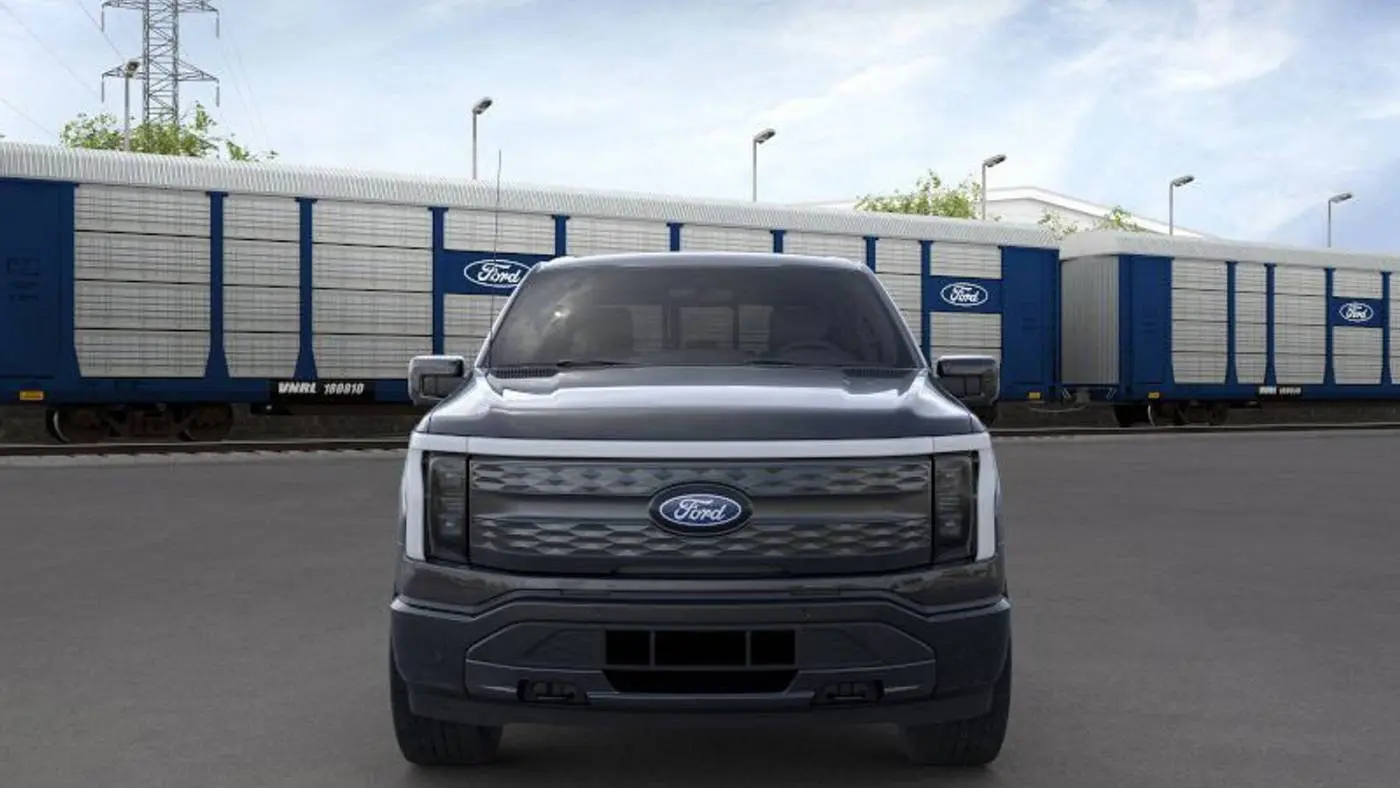 2025 Ford F-150 Lightning 1FT6W5L78SWG12221