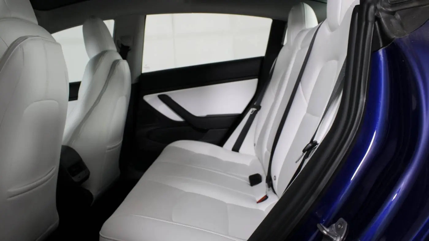 2018 Tesla Model 3 5YJ3E1EB2JF147776