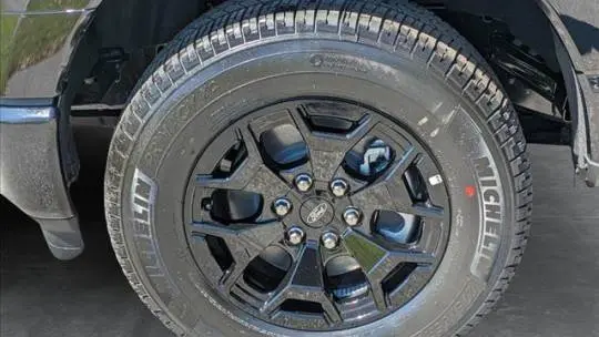 2025 Ford F-150 Lightning 1FTVW3LKXSWG05694