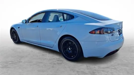 2019 Tesla Model S 5YJSA1E23KF330578