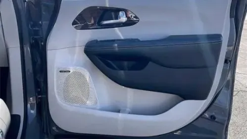 2022 Chrysler Pacifica 2C4RC1S7XNR143887