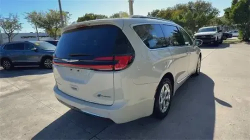 2021 Chrysler Pacifica 2C4RC1S72MR501367