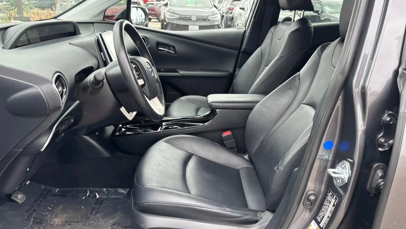 2018 Toyota Prius Prime JTDKARFP0J3091060