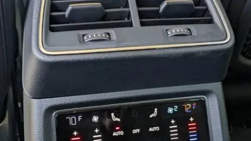 2019 Audi e-tron WA1LAAGE8KB022816