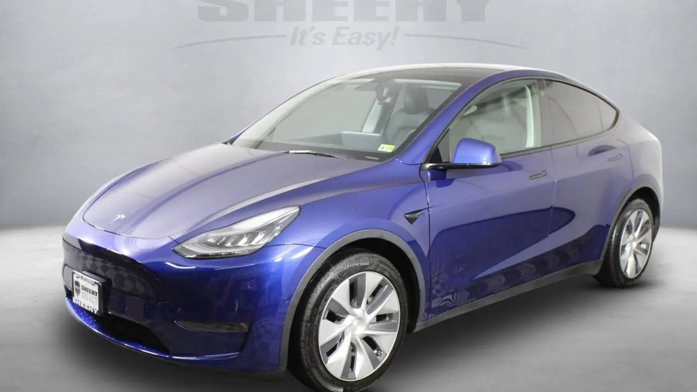 2021 Tesla Model Y 5YJYGDEE7MF099336