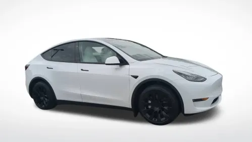 2021 Tesla Model Y 5YJYGDEE3MF122465
