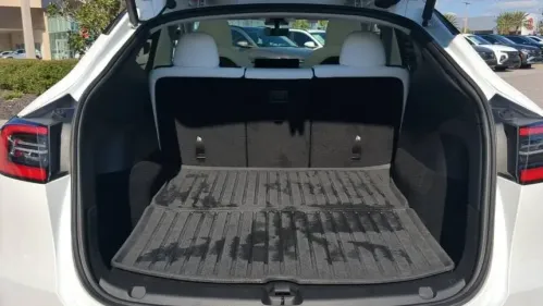 2021 Tesla Model Y 5YJYGDEE6MF099103