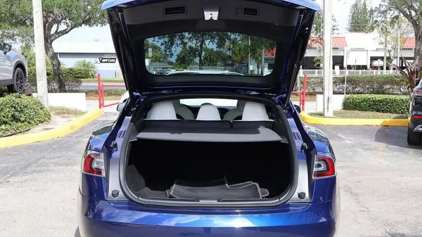 2020 Tesla Model S 5YJSA1E49LF413810